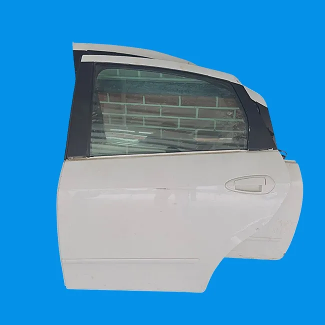 Fiat Linea Çıkma Sol Arka Kapı 52063505
