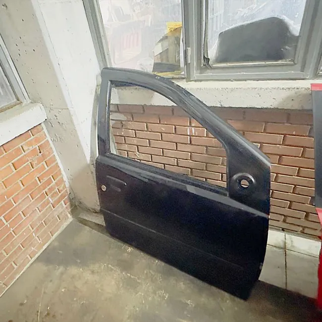 Fiat Punto MK1 Kasa Çıkma Sağ Ön Kapı